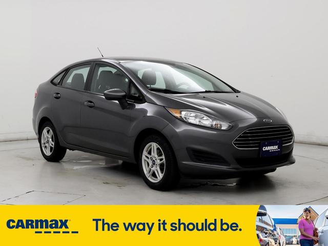 2019 ford fiesta se