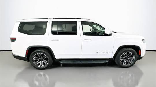 2022 Jeep Wagoneer