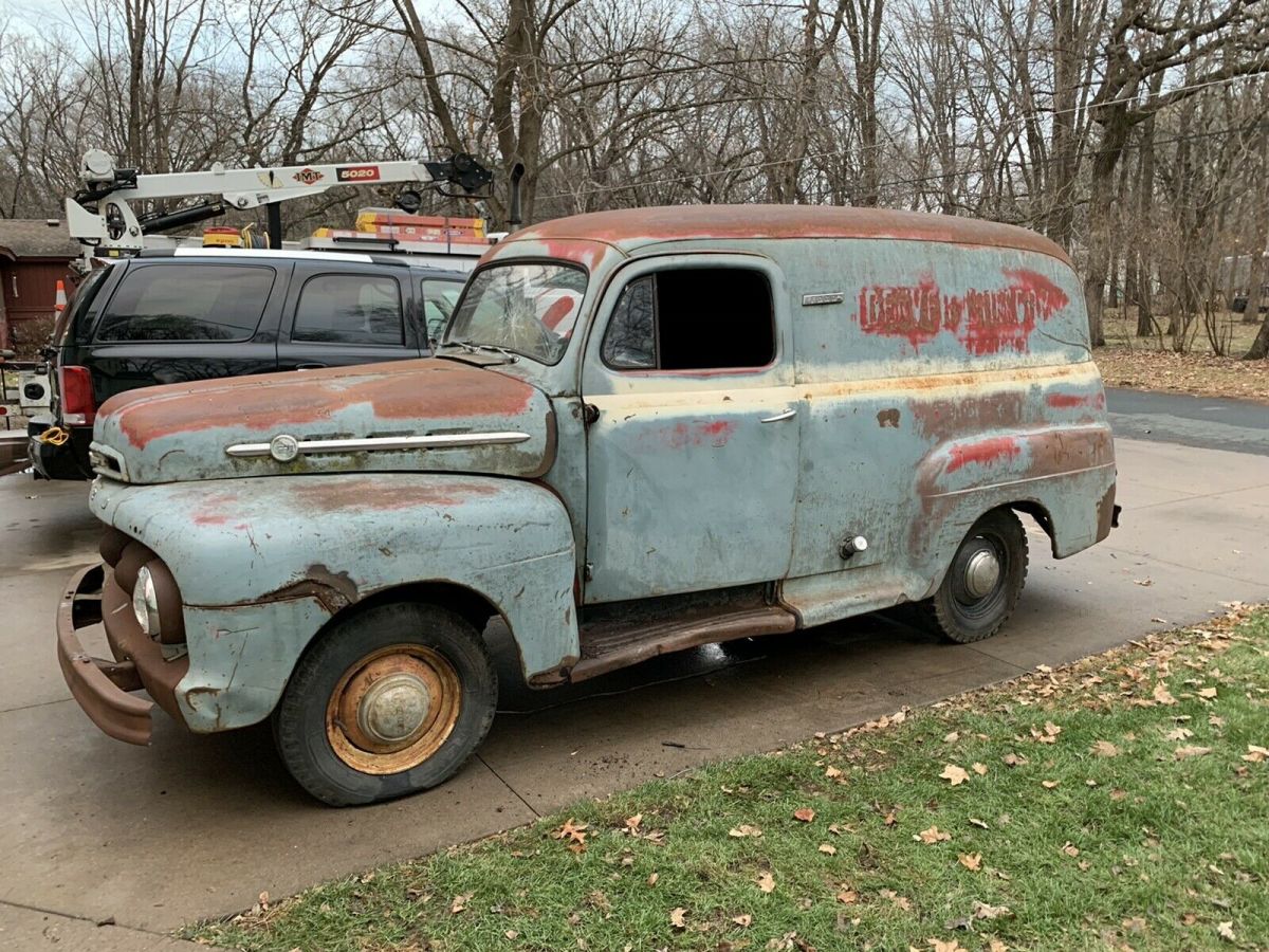 1952 ford f1 panel truck