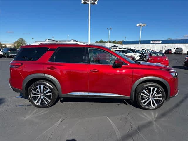 2023 nissan pathfinder platinum