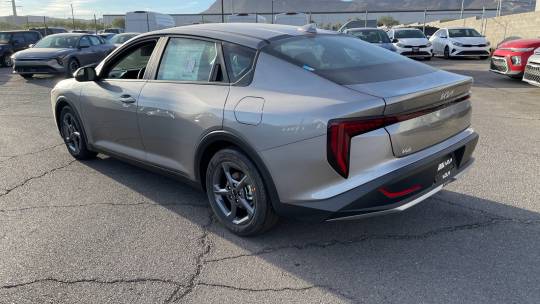 2025 Kia K4