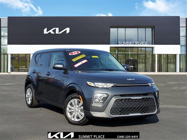 2022 kia soul lx