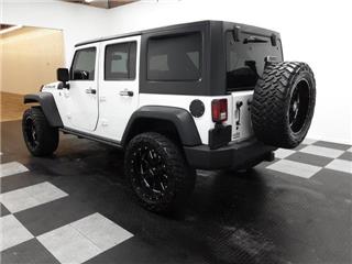 2016 Jeep Wrangler s