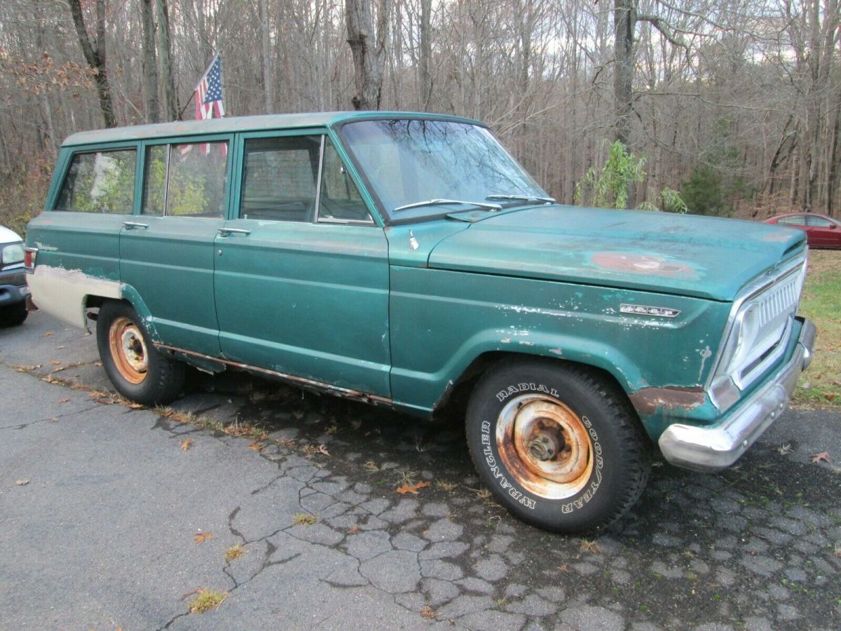 1968 jeep wagoneer 3 speed! 4x4 complete original 102k runs drives great project