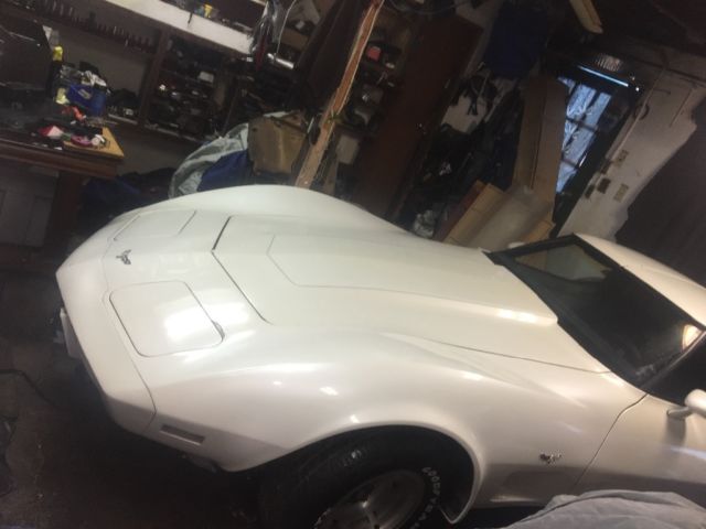 1979 corvette 350 automatic 82,000 miles runs very well - sf bay area