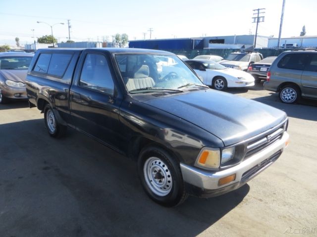 1992 toyota truck used 2.4l i4 manual pickup truck no reserve