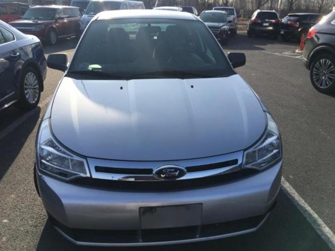 2010 ford focus se se 4dr sedan for sale in medford, massachusetts