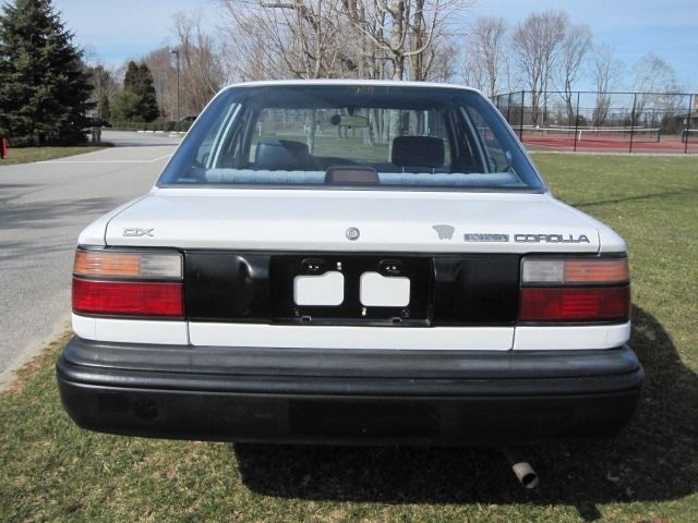 25k orig mi,1elderly owner,garaged,antique,ca. car,no rust ever,like brand new!!