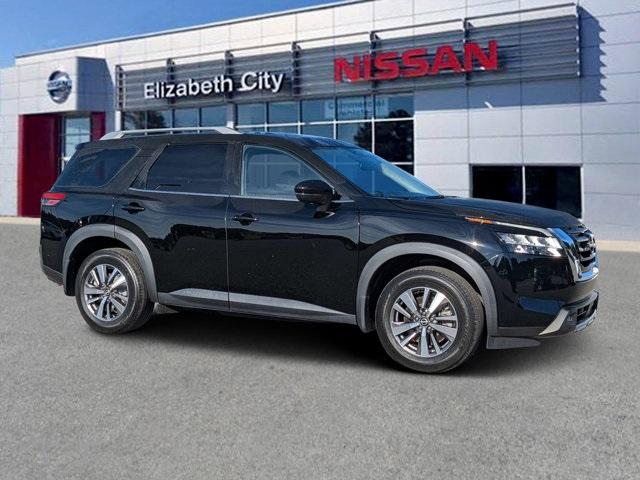 2022 nissan pathfinder sl