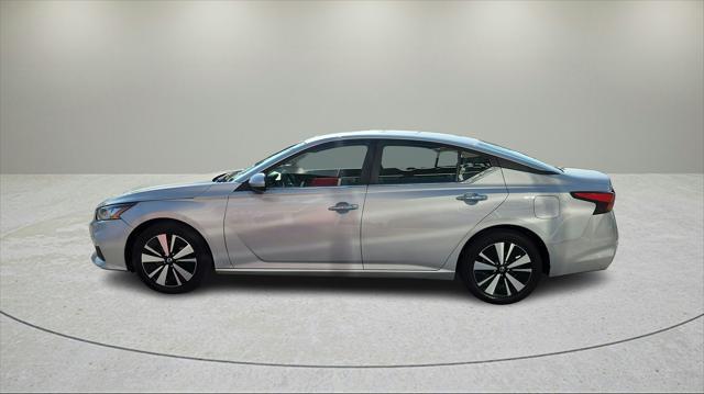 2021 nissan altima 2.5 sv