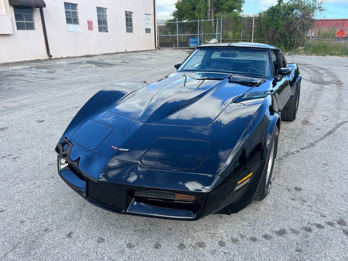 1980 corvette numbers matching, l-82, blk/blk, no reserve