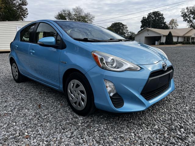 2016 toyota prius c one