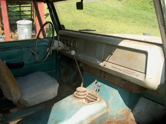 1968 ih scout 800 with plow for parts