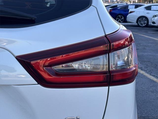 2021 nissan rogue sport sl