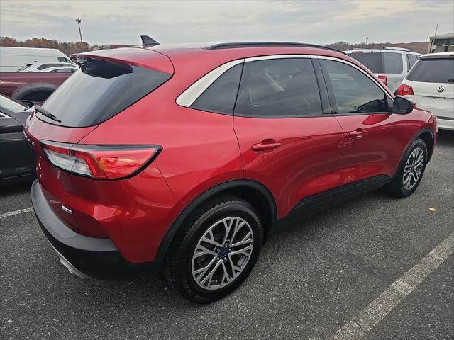 2020 ford escape sel