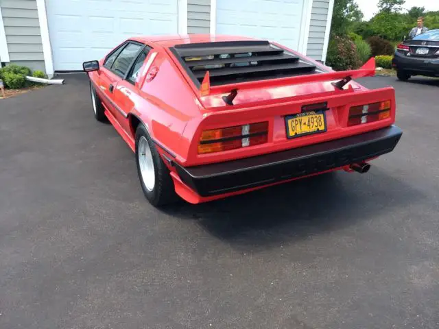 1986 lotus esprit turbo giugiaro