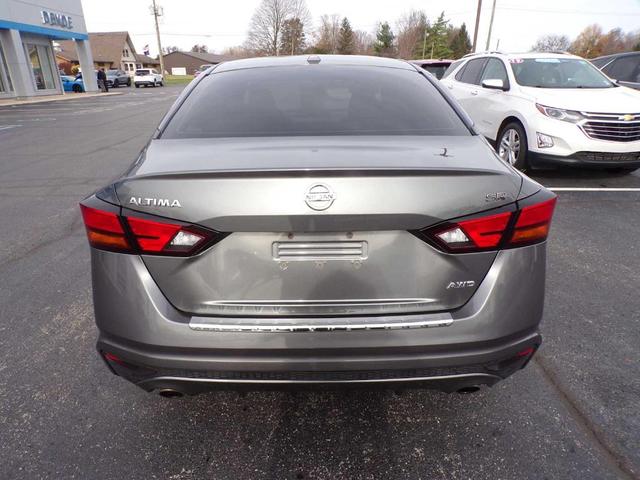 2019 nissan altima 2.5 sr