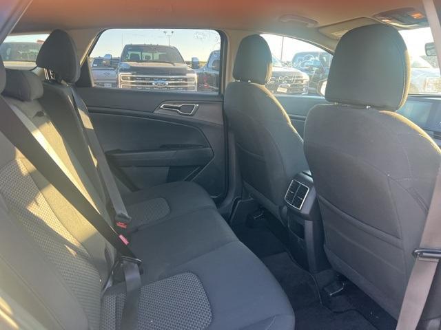 2024 kia sportage lx