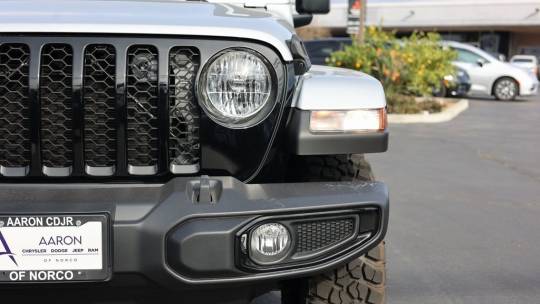 2023 Jeep Gladiator