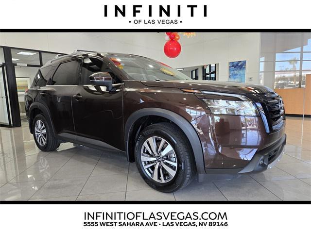 2022 nissan pathfinder sl 2wd
