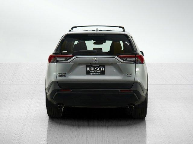 2022 toyota rav4 xle premium