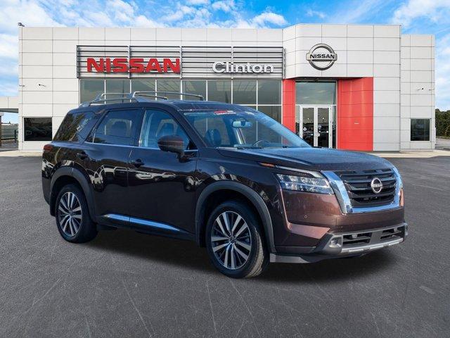 2022 nissan pathfinder platinum
