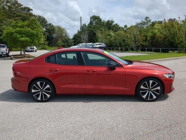 2022 volvo s60 b5 momentum