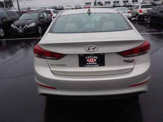 used 2017 hyundai elantra se boardman, oh 44512 for sale in youngstown, ohio