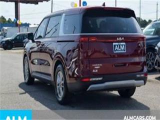 2024 Kia Carnival lx