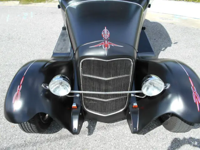 1930 5 window coupe,henry ford steel 350,700r4,hot rod black,red int. must see!!