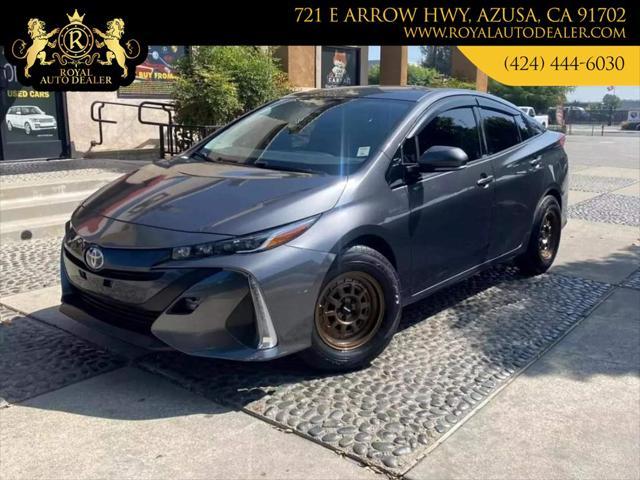 2017 toyota prius prime plus