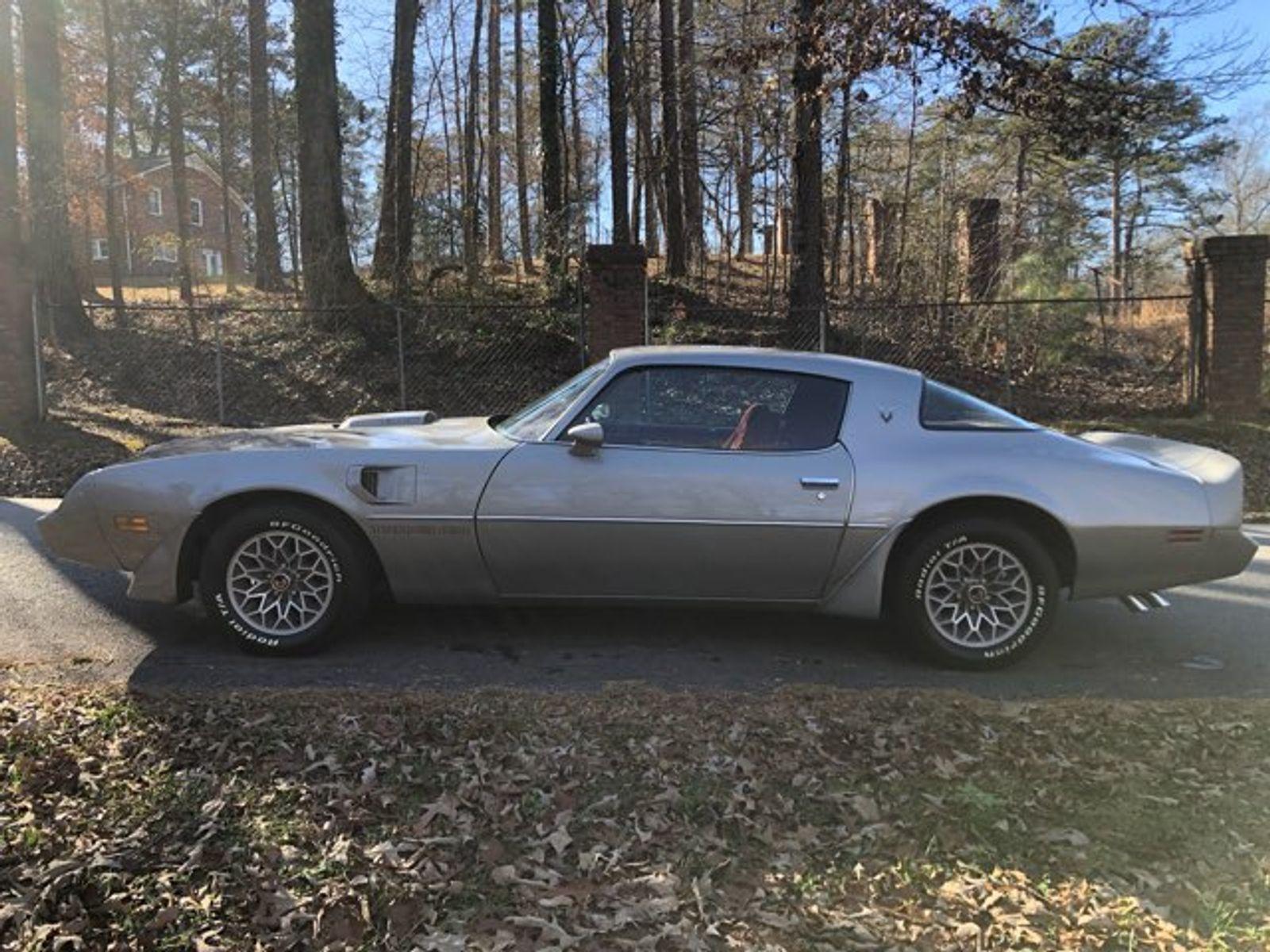 1979 pontiac trans am clean 8 cylinders automatic transmission