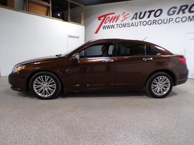 2013 chrysler 200 limited
