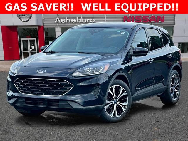 2021 ford escape se