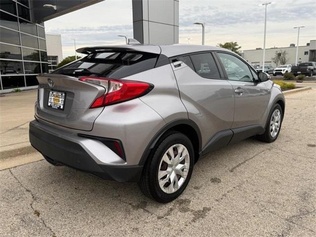 2019 toyota c-hr le