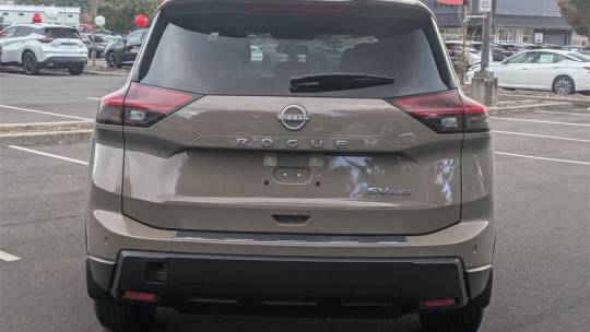 2024 Nissan Rogue