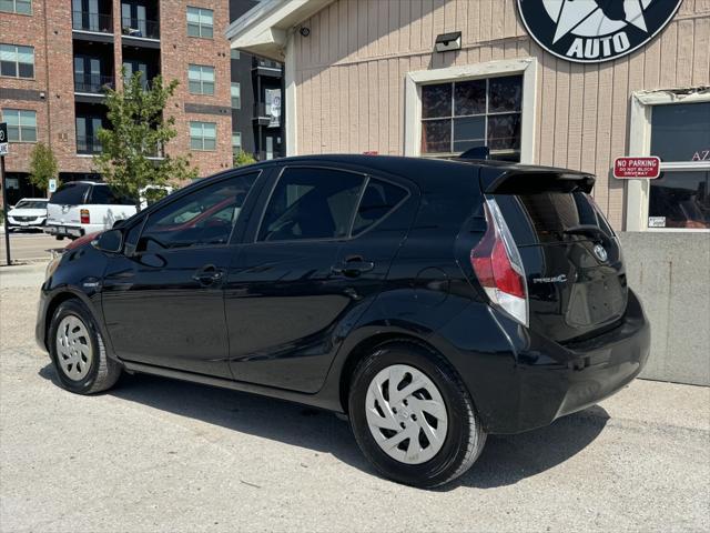 2016 toyota prius c one
