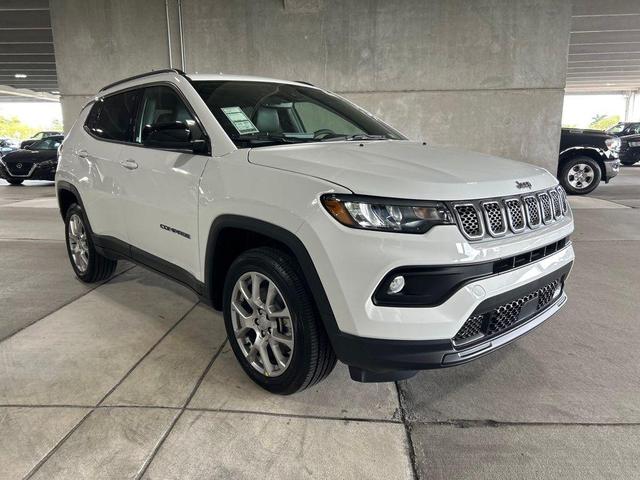 2024 jeep compass latitude lux