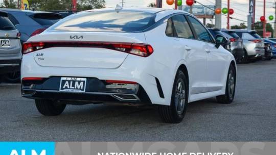 2022 Kia K5