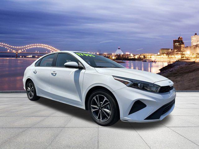 2022 kia forte lxs
