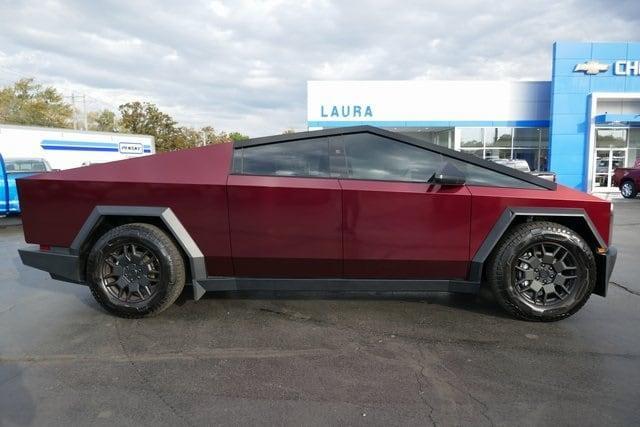 2024 tesla cybertruck base