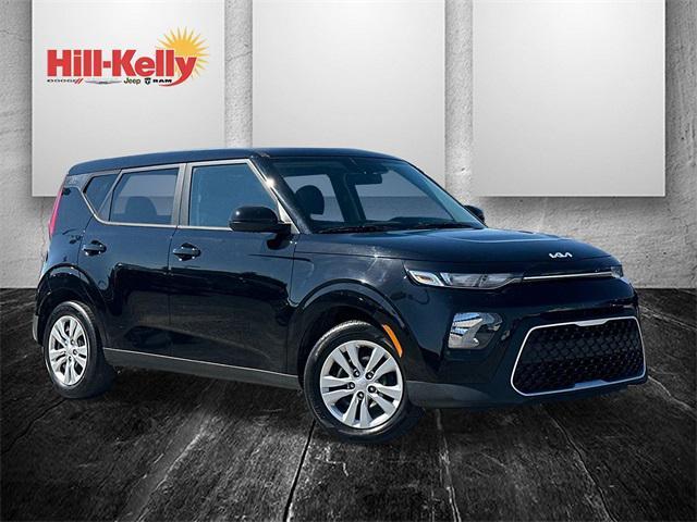 2022 kia soul lx