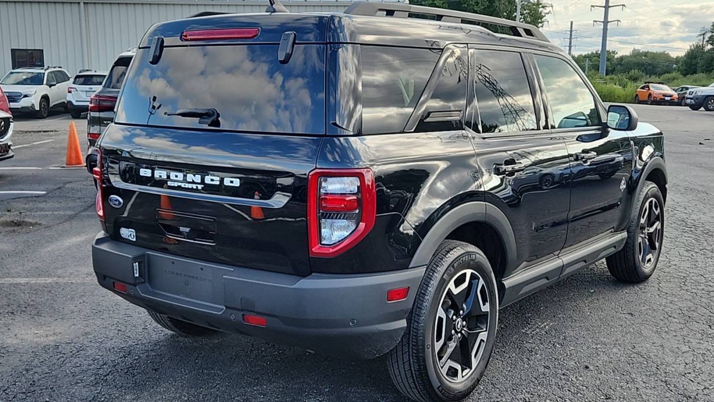 2022 ford bronco sport outer banks