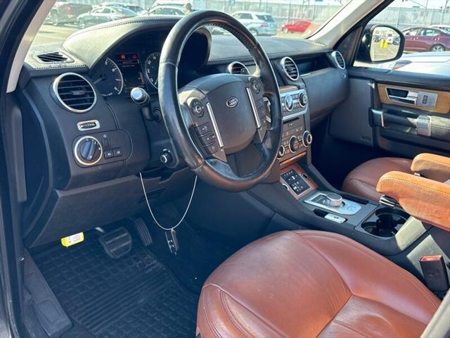 2016 land rover lr4 base