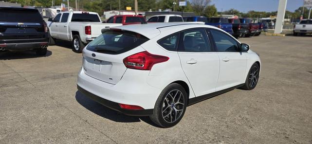 2017 ford focus sel