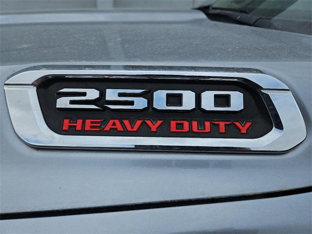 2020 ram 2500 big horn crew cab 4x4 6'4' box