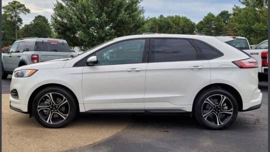 2023 Ford Edge