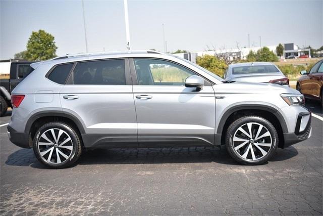 2023 volkswagen taos 1.5t se