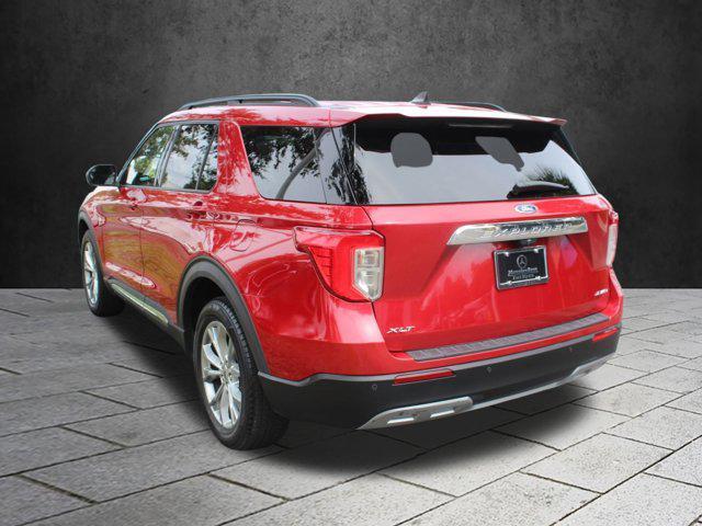 2021 ford explorer xlt