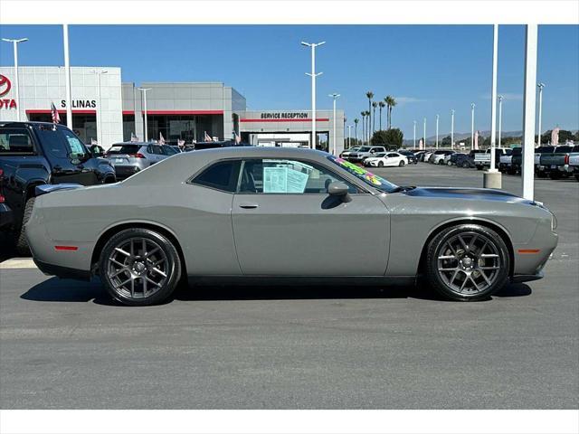 2017 dodge challenger t/a plus